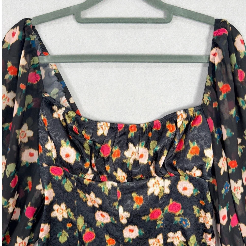 Urban Outfitters Romper Shorts Medium‎ Black Floral NWOT Satin Chiffon Sleeve